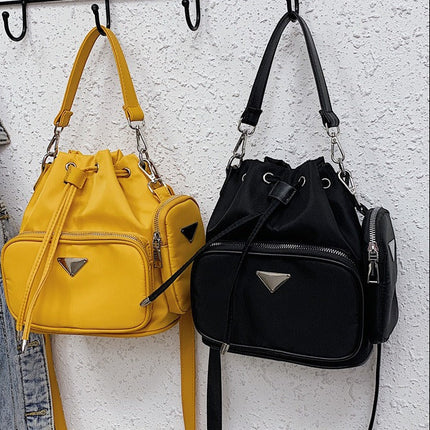 SAMA Women’s nylon shoulder tote with polyester lining, 26×19.5×24×11 cm